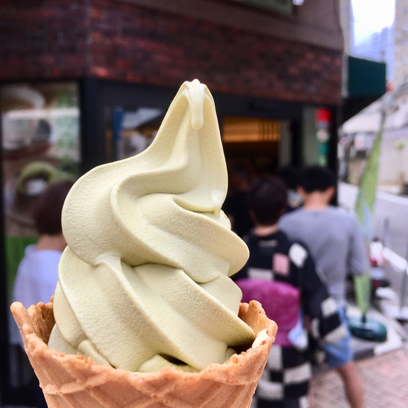 煎茶ソフト(霧の森菓子工房 松山店 （きりのもりかしこうぼう）)