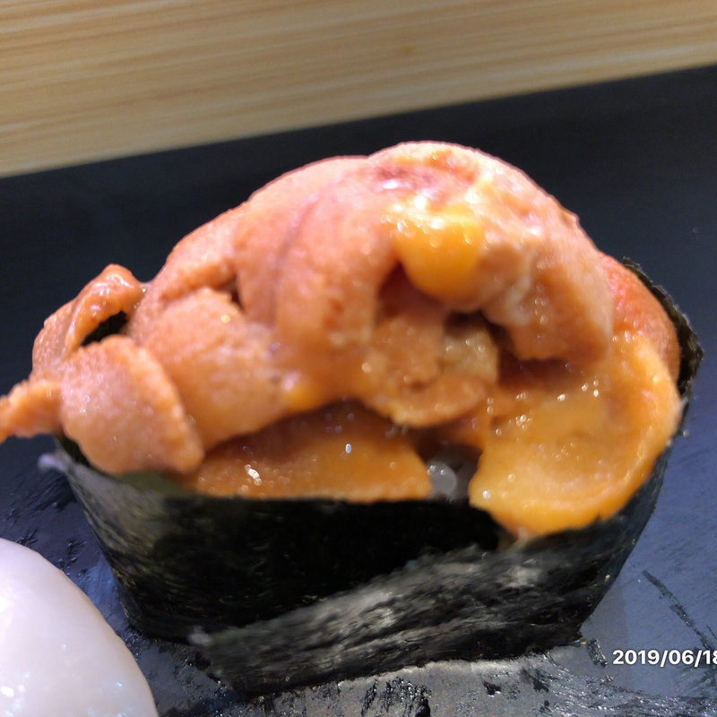 ウニ(ひなと丸 雷門柳小路店)