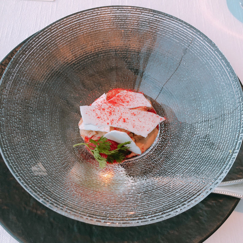 フォアグラのパルフェ 苺のムラング(ステラガーデン （Stellar Garden）)