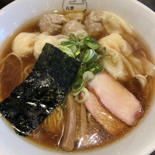 特製ワンタン麺(白だし)(支那そば 八雲 （しなそば やくも）)