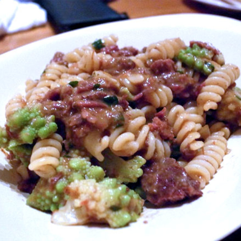 牛頬肉のフジッリ(エゾットリア （EZOTTORIA）)