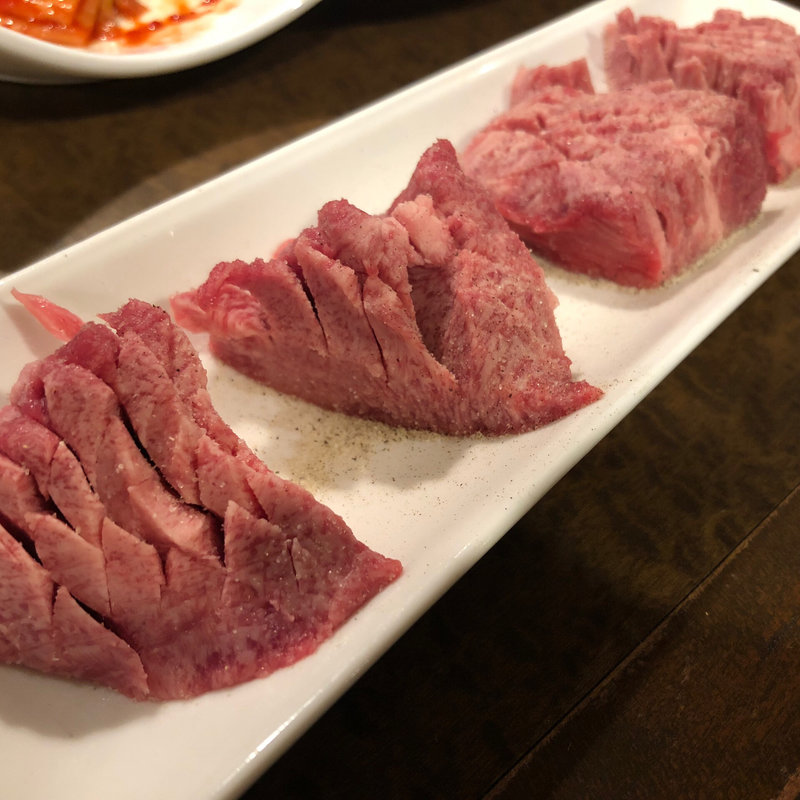 塩タン(板前焼肉一雅)