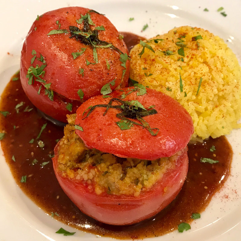 トマトのファルシ(キュイジーヌ トワリコ （trois haricots）)