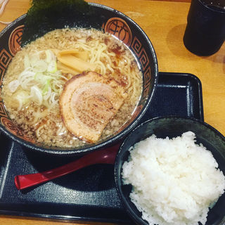1年1組(醤油ラーメン)(ガラクタ学校)
