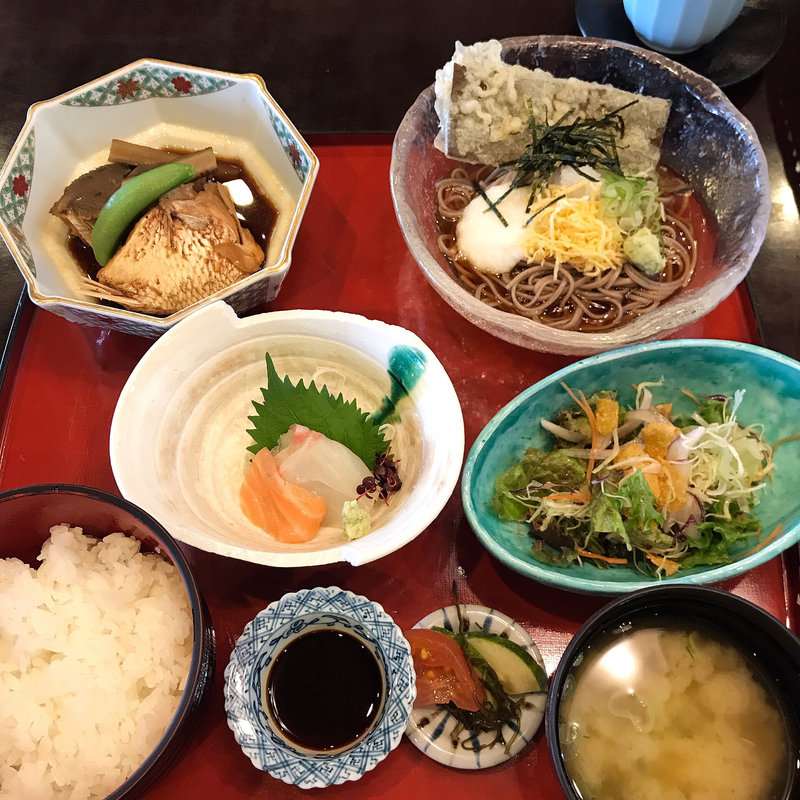 ランチ和定食(レストランセリア)