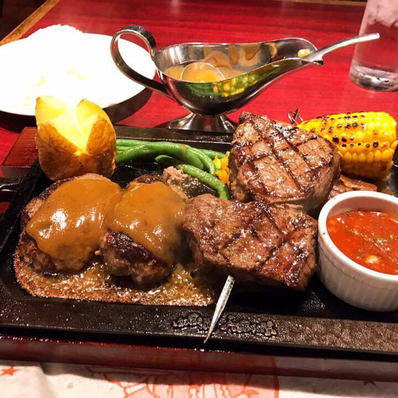 ダブルハンバーグステーキ スペシャルセット(ハングリータイガー 横浜モアーズ店)