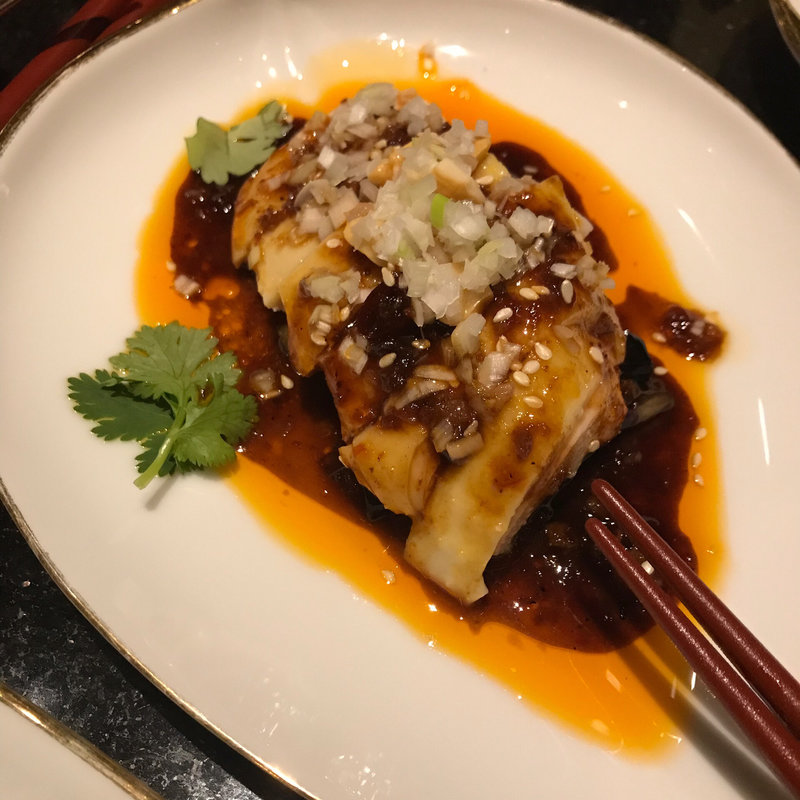 蒸し鶏のネギだれソース(龍天門)