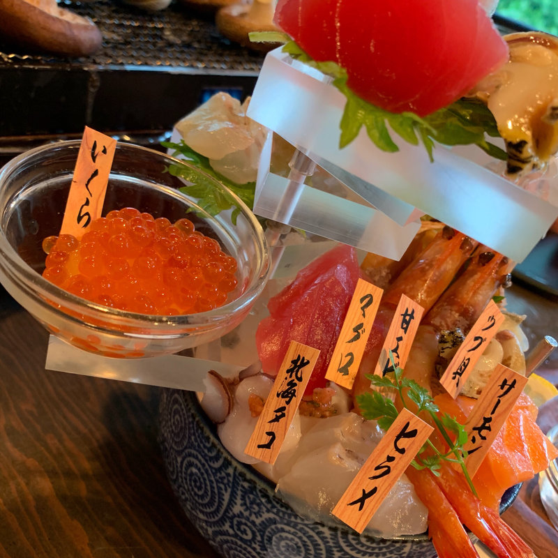 お刺身盛り合わせ(昭和食堂 新栄店 （しょうわしょくどう）)