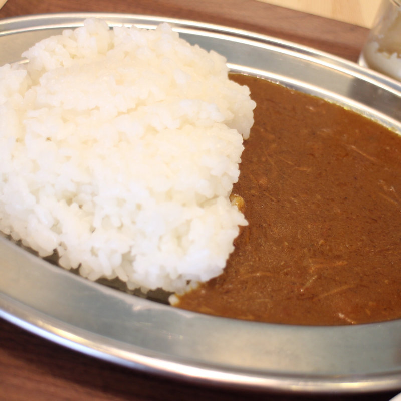 メシケンカレー（小）(大衆食堂 中華そばとおコメのお店 メシケン。)