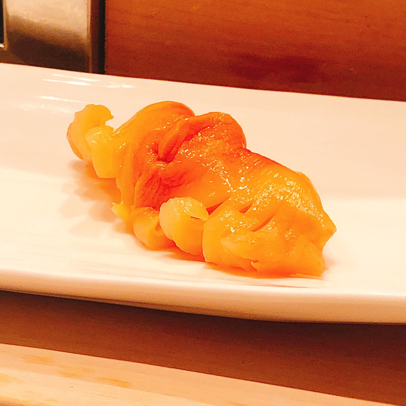 赤貝の握り(鮨の与志喜)