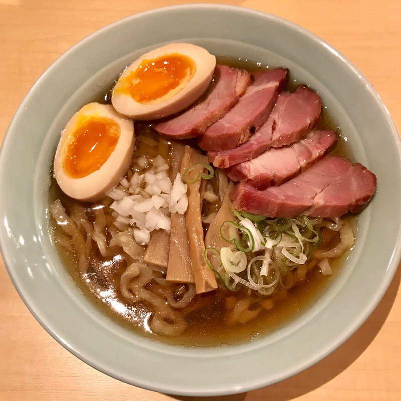 味玉入り中華そば チャーシューちょい増し(中華そば 麦萬)