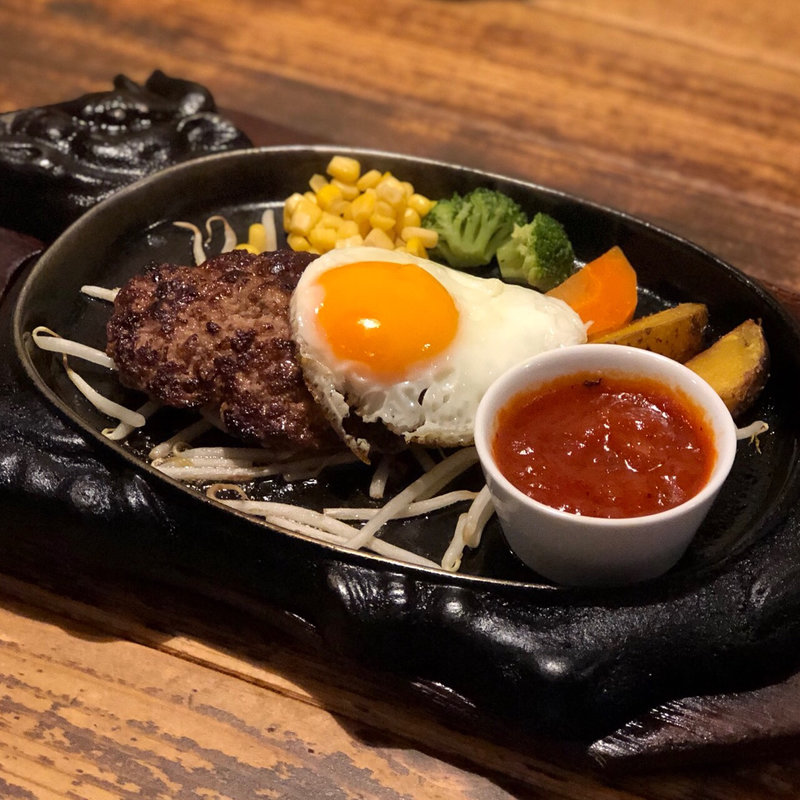 挽きたてジューシー手ごねハンバーグ R(JUNK)