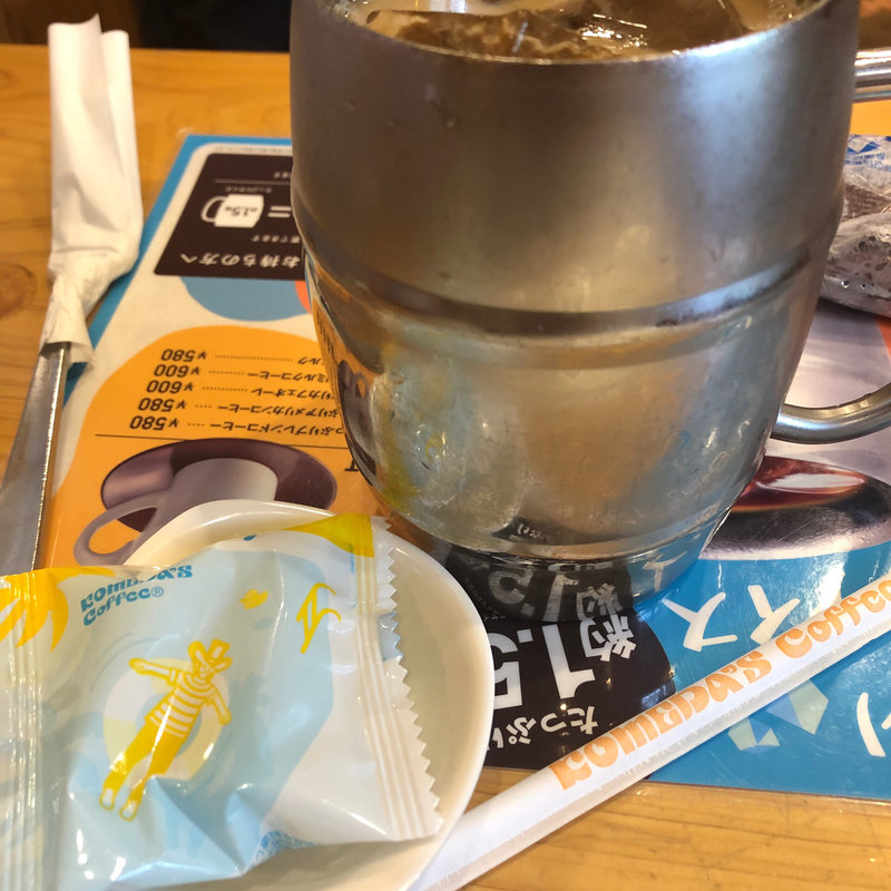たっぷりアイスオーレ(コメダ珈琲店博多駅東店)