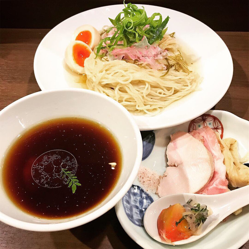 限定 八咫烏式 和出汁昆布水つけ麺(八咫烏)