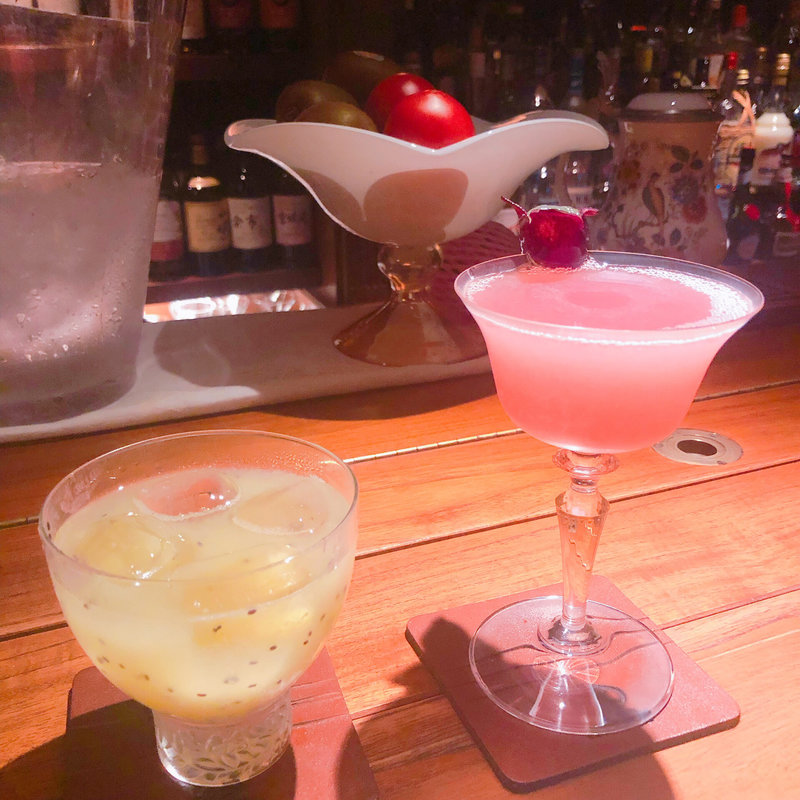 キウイとぶどうのカクテル(THE ROOT)