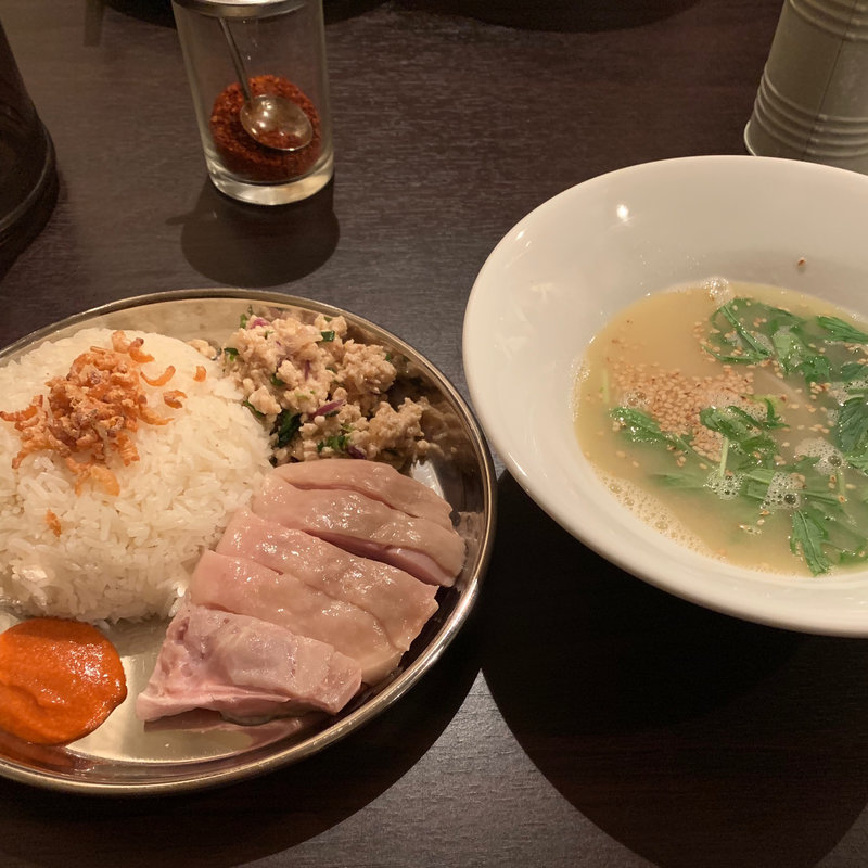 カオマンガイ(フジヤマコウタ)