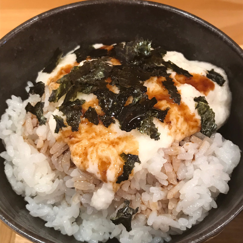 とろろご飯(きりん屋)