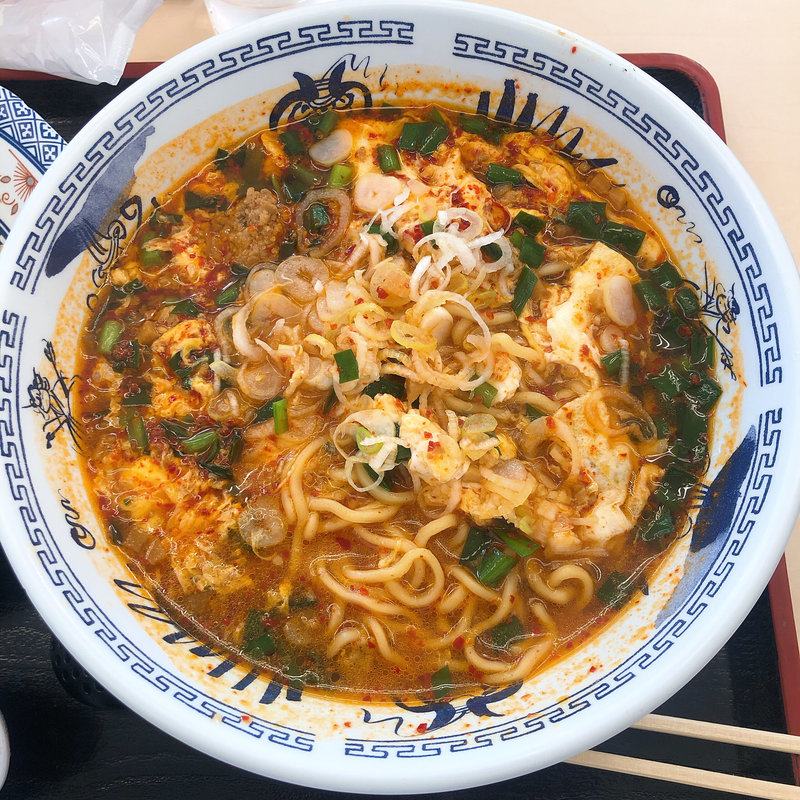 あかたまラーメン(にんたまラーメン大洗店)