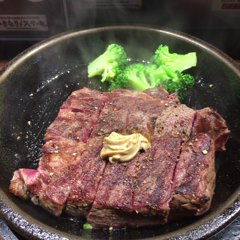 ワイルドステーキ300g(いきなりステーキ 中野店 )