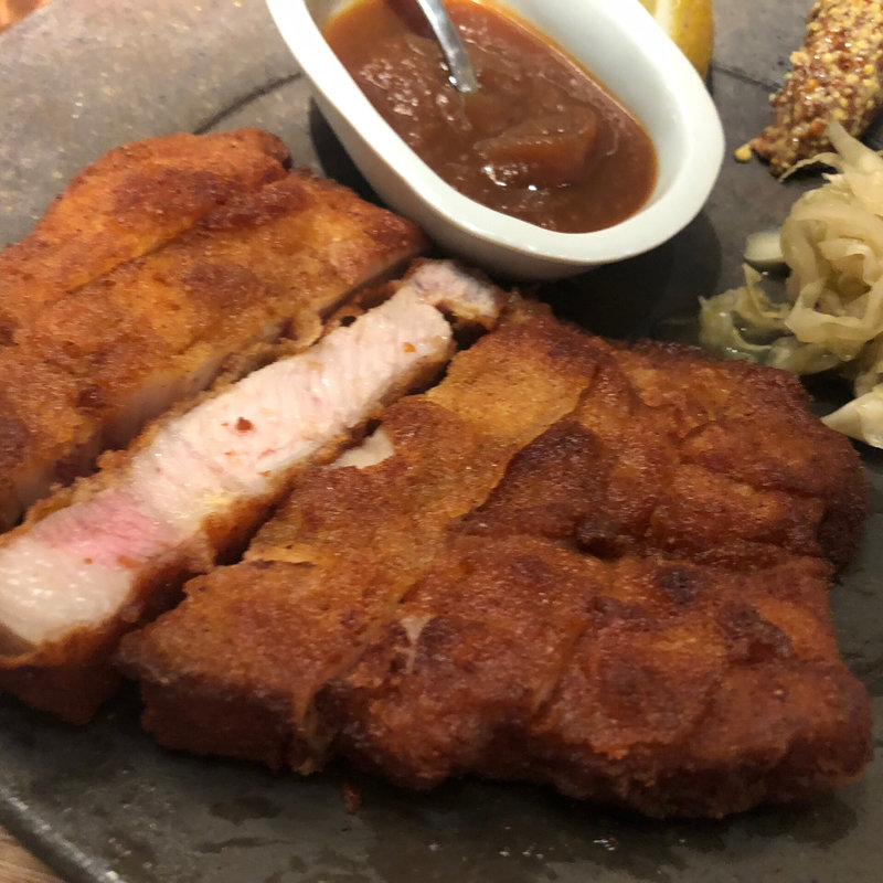 とんかつ(あつあつ リ・カーリカ)