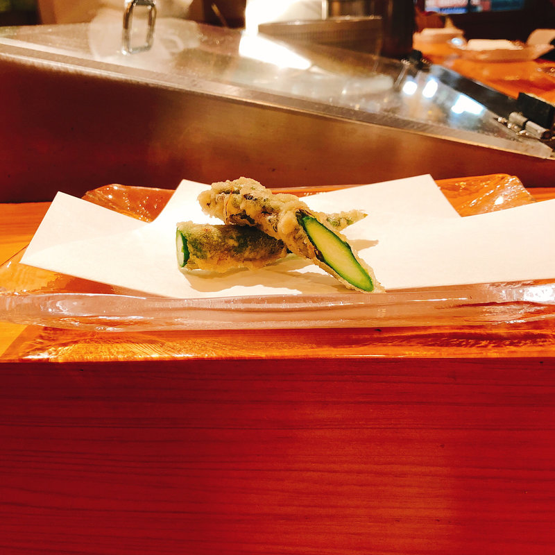 アスパラ(天ぷら 天青)