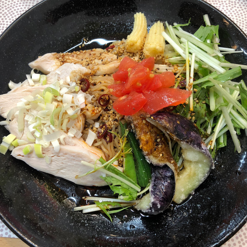 よだれ鶏冷麺(餃子の王将 国道大手筋店 （ギョウザノオウショウ）)