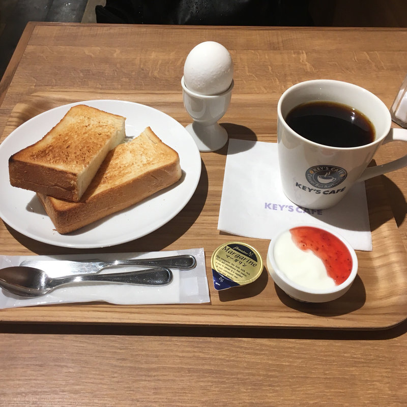 モーニングセットB(キーズカフェ 秋葉原店)