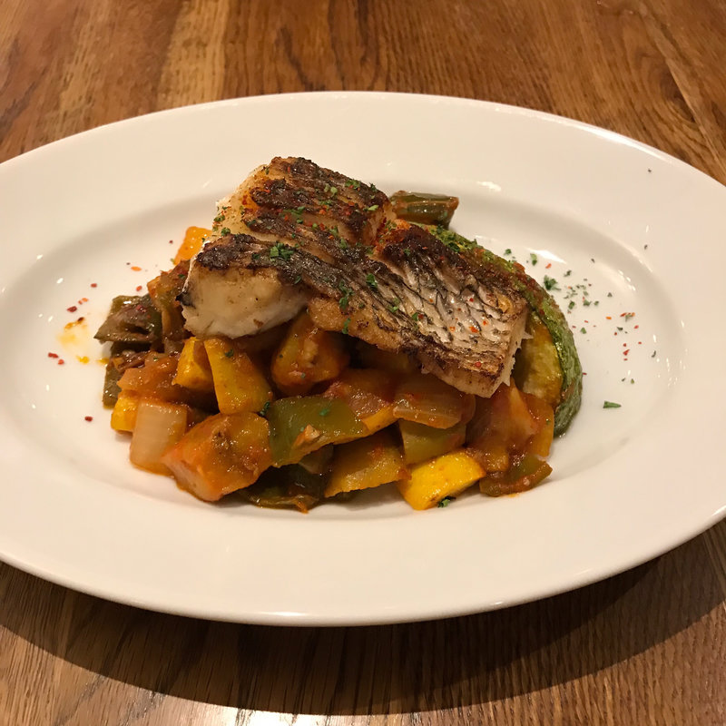 真鯛のソテー(ランチコース メイン料理)(ビストロ プーフェ （bistrot Pouffer）)