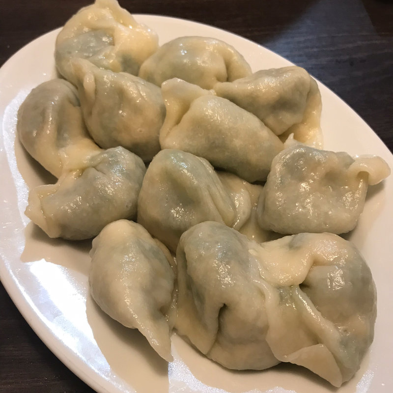 素三鮮餃子 ニラと玉子と干エビ 水餃子(人人餃子城 （ニンニンギョウザジョウ）)
