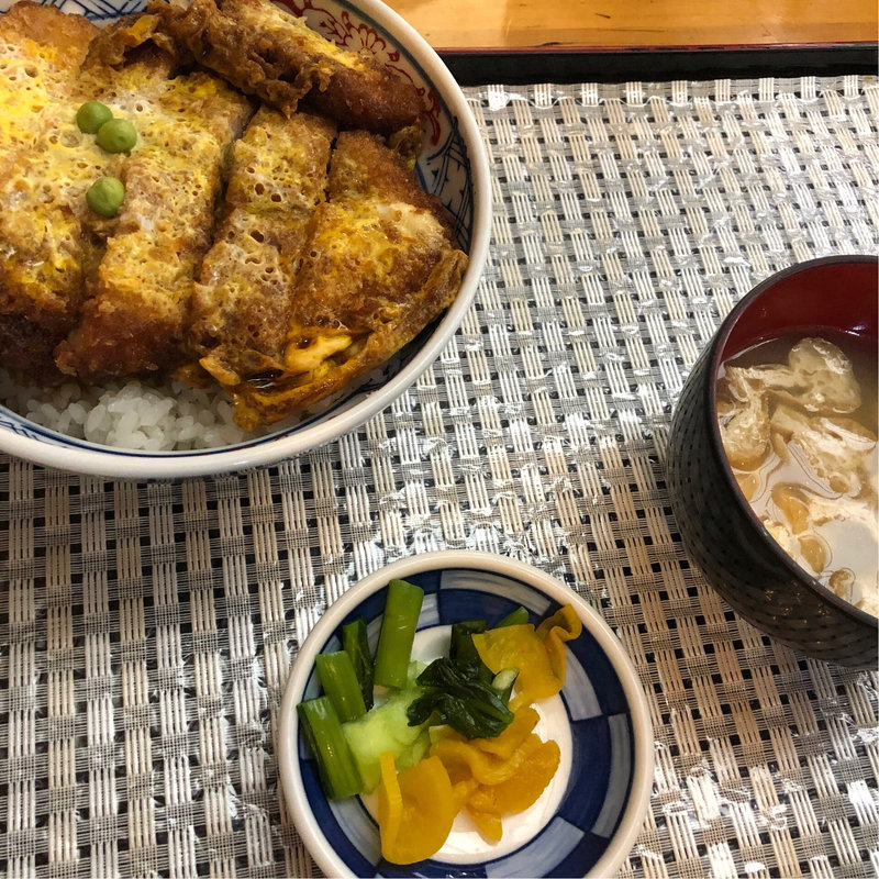 ソース煮込みカツ丼(なかじま)