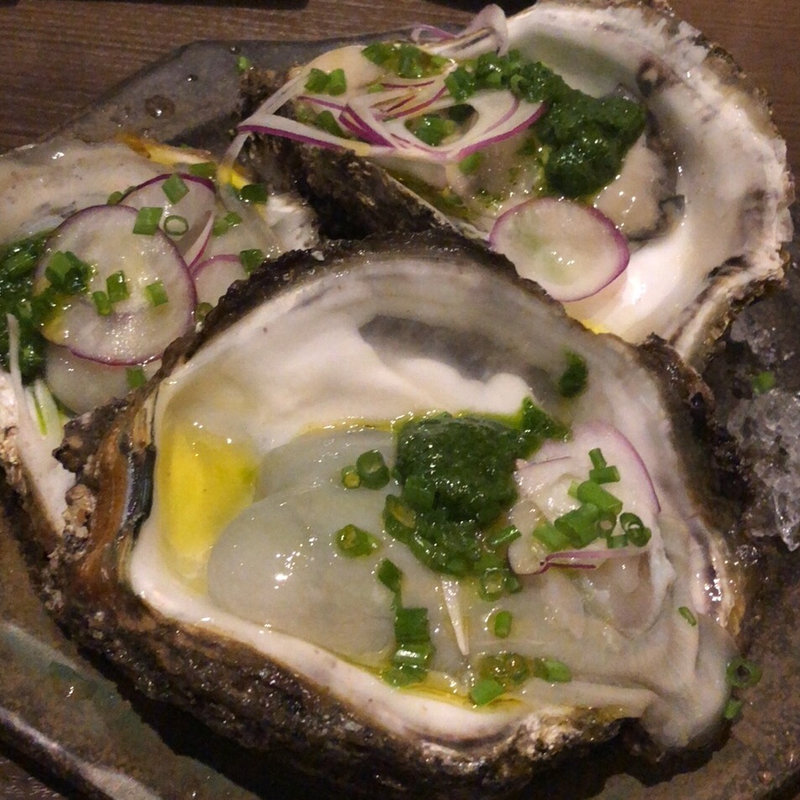 生牡蠣(トラットリア　クアルト )