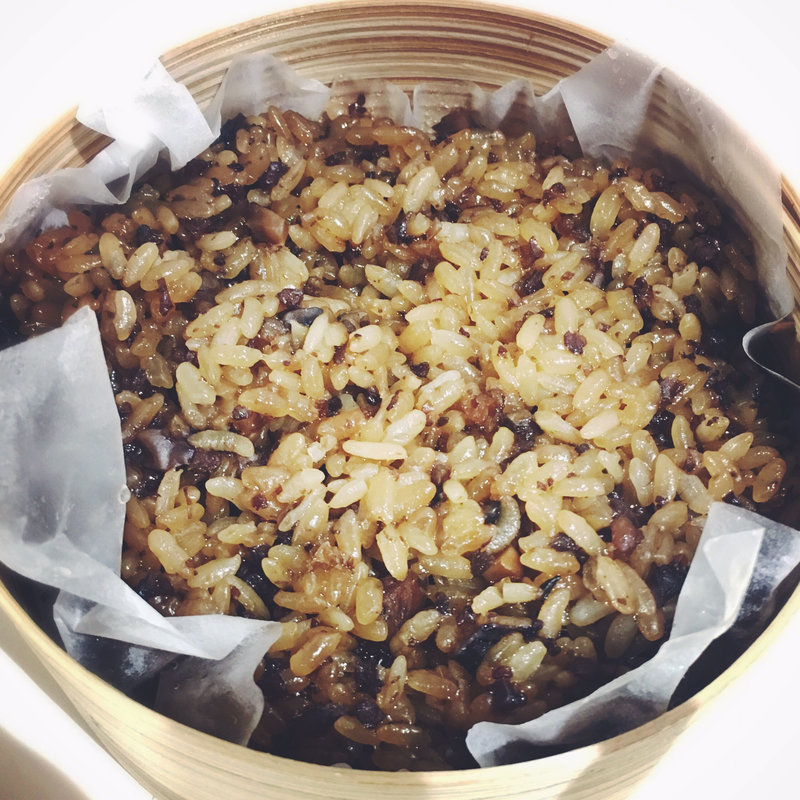 小籠飯(萬珍茶房 新山下店)