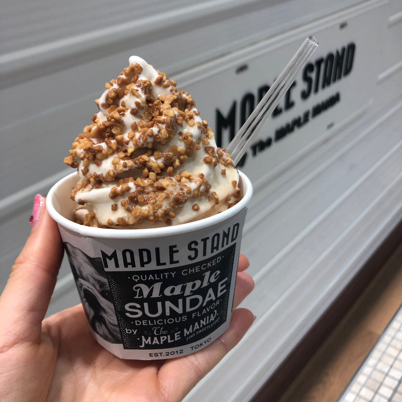 メープルナッツソフトクリーム(MAPLE STAND　メープルスタンド)