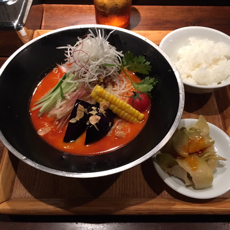 冷やし坦々麺(新潟三宝亭 東京ラボ中目黒店)