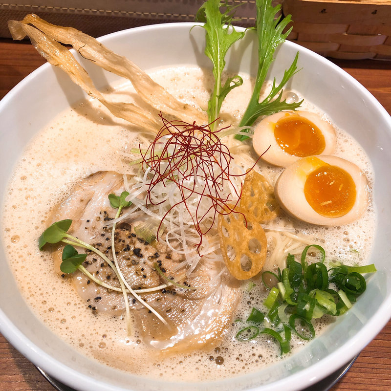 豚だしらぁ麺(ふじ門 製麺 )