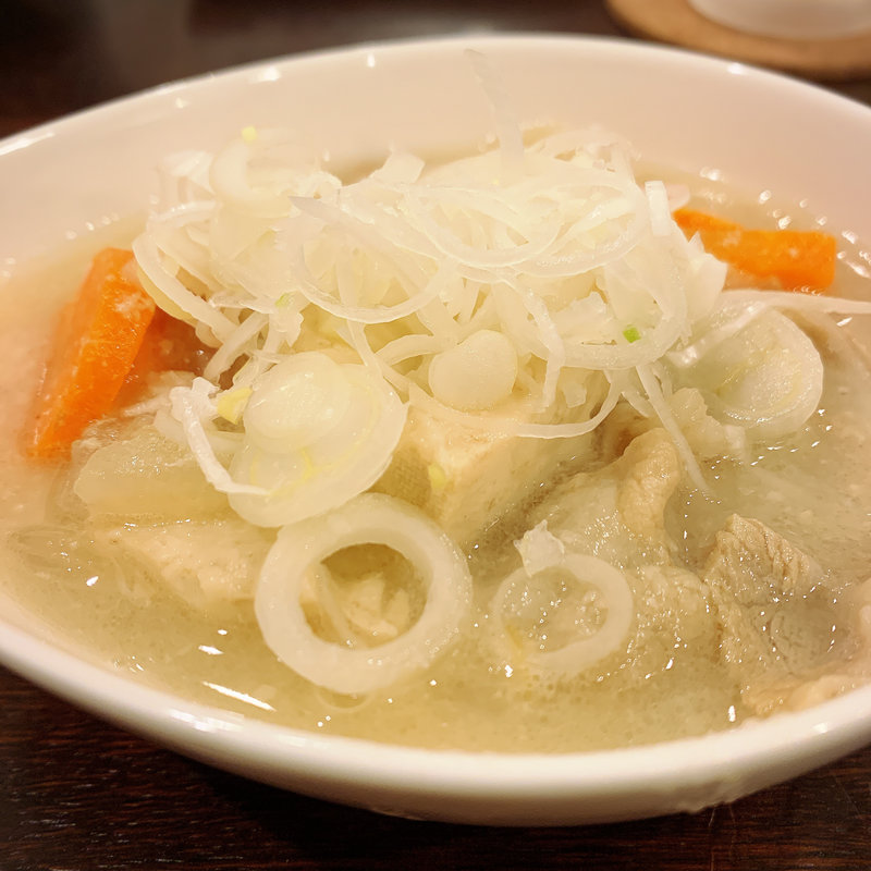 無水豚汁( 灼味噌らーめん 八堂八（やどや）)