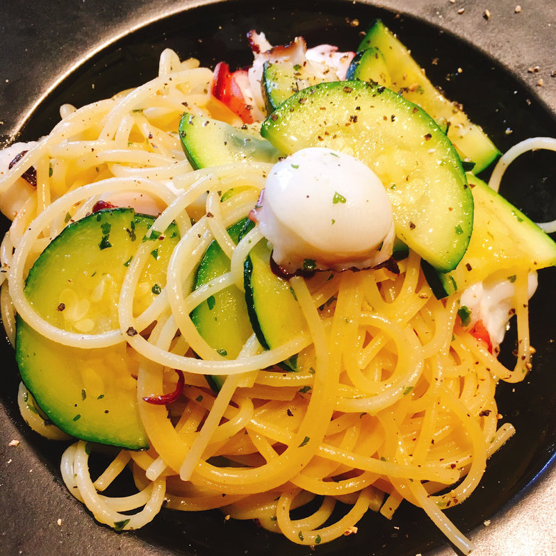 たことズッキーニのアーリオオーリオ(ハガレ 西荻窪)