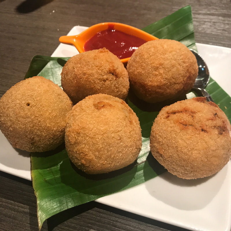 カトレット(Apsara Restaurant&Bar (アプサラ レストラン&バー))