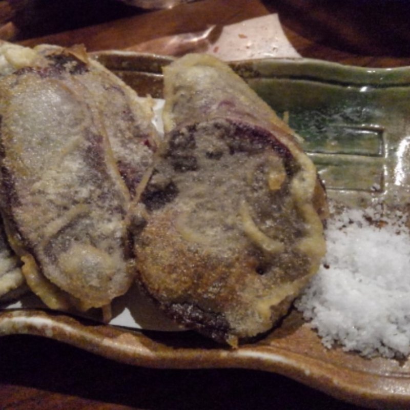 紅いもの天ぷら(とぅばらーま （島唄と地料理）)