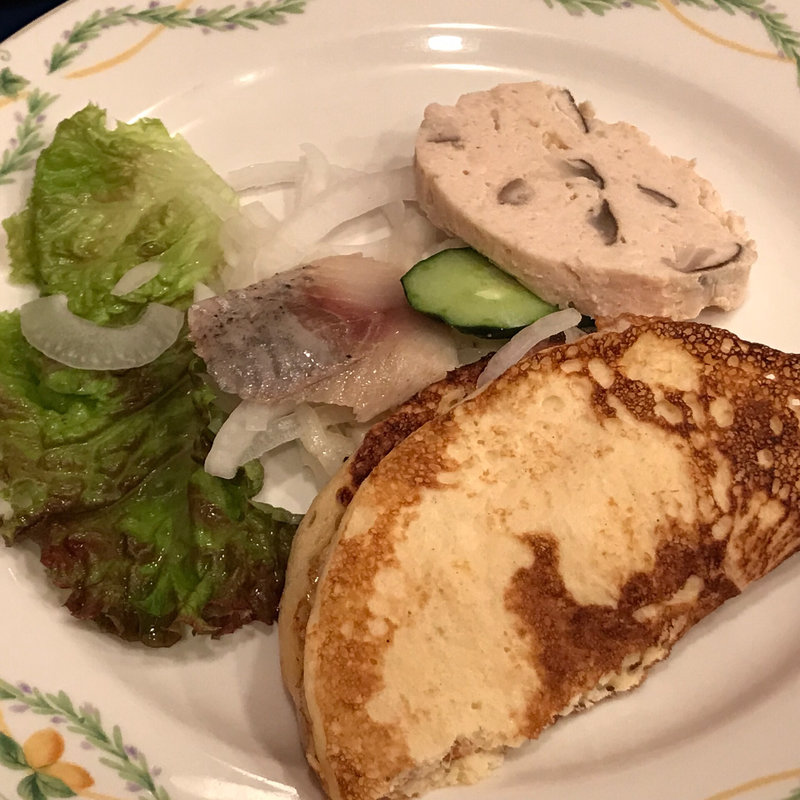 3種の冷製前菜・ブリヌイ(ろしあ亭 （ロシアテイ）)