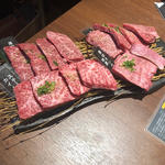 特選厚切り盛合せ(焼肉ぽんが田町店)