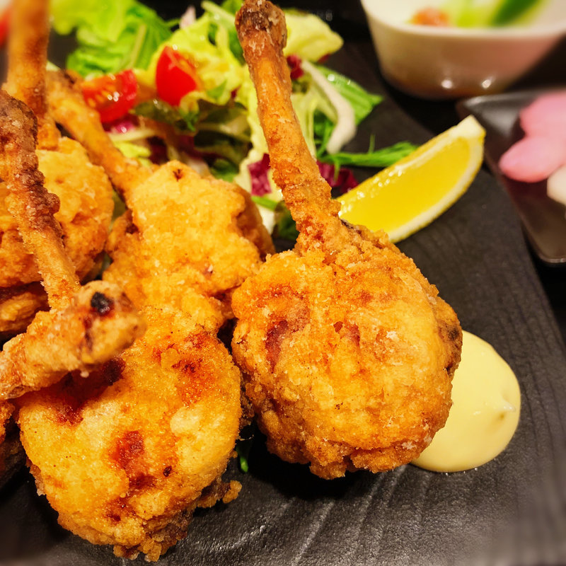 鶏の唐揚げ定食(豚の晴れぶたい 東通り店 （ぶたのはれぶたい）)