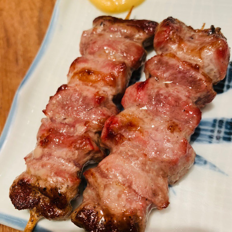 はらみ(やきとり 鶴田)