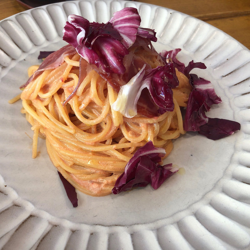 クリームパスタ(MOMOTOSE)