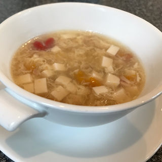 金華ハムベースのかぼちゃと豆腐と枸杞の実スープ(綉花 （シュウカ）)