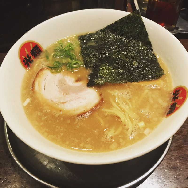 熟成とんこつラーメン(光麺池袋本店)