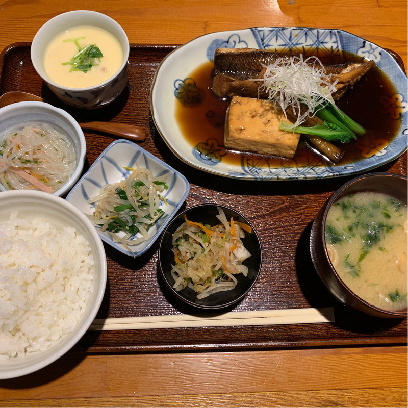煮魚定食(仁松庵)