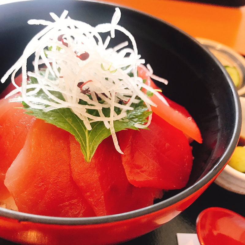 赤身丼(串木野市漁協直営 海鮮まぐろ家)