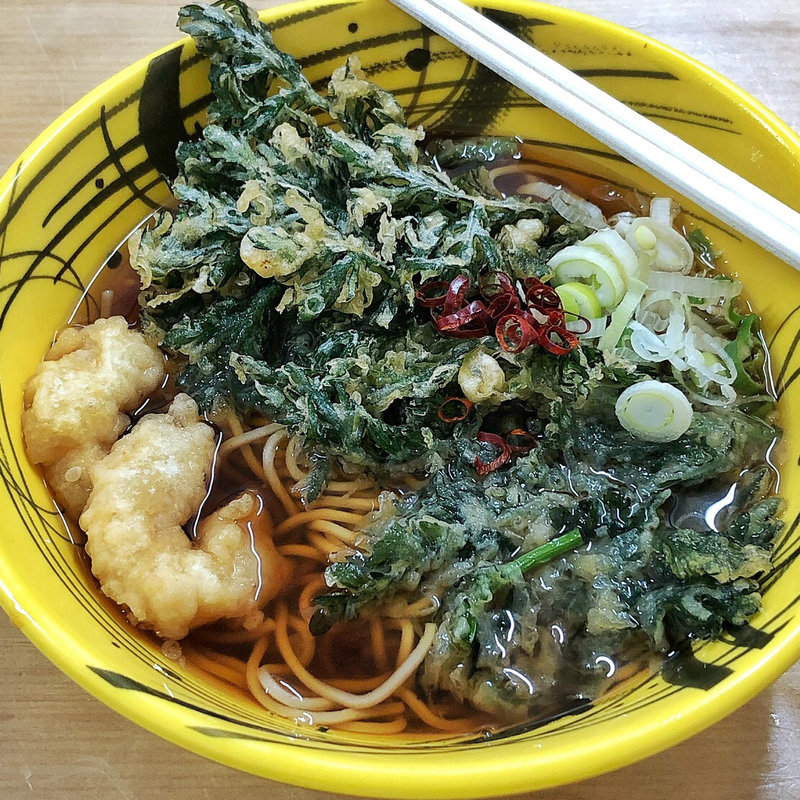 バラ春菊小エビ2尾天そば(ワイズ)