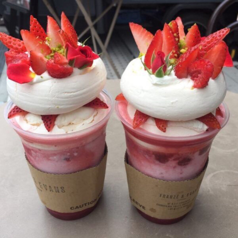 イートンメス(Franz & EVANS London)